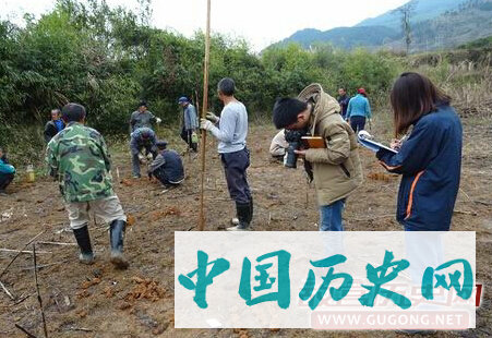 湖南保靖县四方城遗址与墓群调查勘探收获