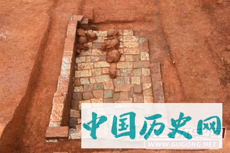 湖南衡东大浦发现汉代墓群及印纹硬陶窑址