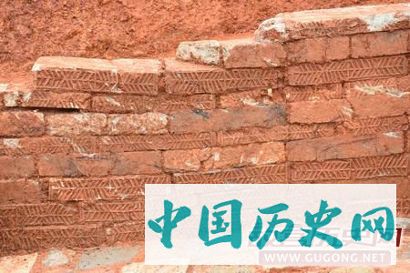 湖南衡东大浦发现汉代墓群及印纹硬陶窑址