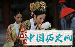 《甄嬛传》乌拉那拉·宜修为什么会成为皇后？她漂亮吗？
