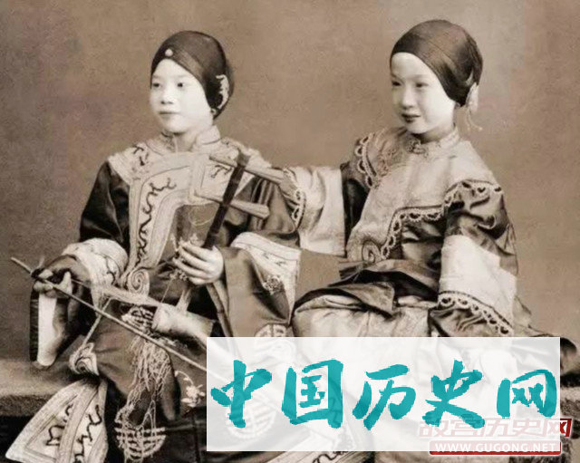 清朝末期青楼女子长什么样？难怪男人都爱逛！