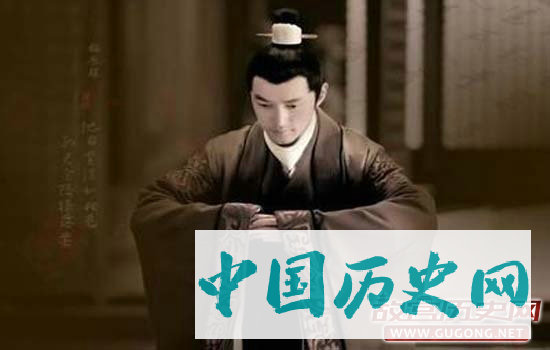 为什么古人的衣袖那么肥大？