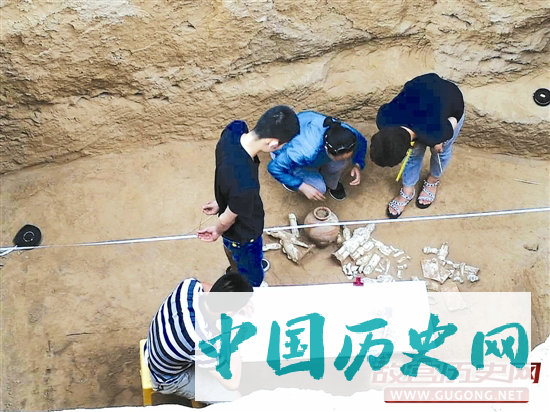 河南三门峡市发现一座唐代墓葬