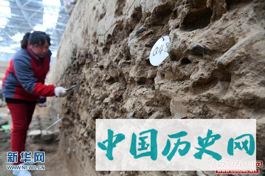河南开封“城摞城”考古加紧进行