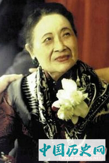 宋美龄为何拒见丘吉尔 或因对中国蔑视