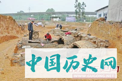 四川龙泉驿考古发现宋代家族墓