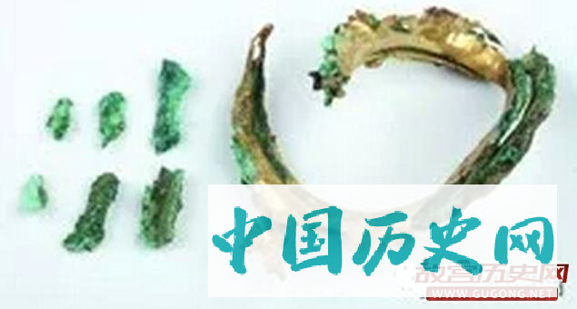 新疆玛纳斯河流域首次发现安德罗诺沃文化墓葬