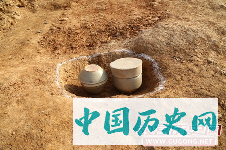 浙江永嘉坦头唐代瓯窑遗址的作坊与祭祀遗迹