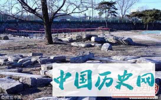 北京圆明园考古新进展 首次发现半圆形码头