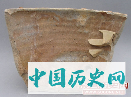 浙江永嘉坦头唐代瓯窑的窑具与装烧工艺