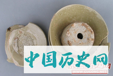 浙江永嘉坦头唐代瓯窑的窑具与装烧工艺