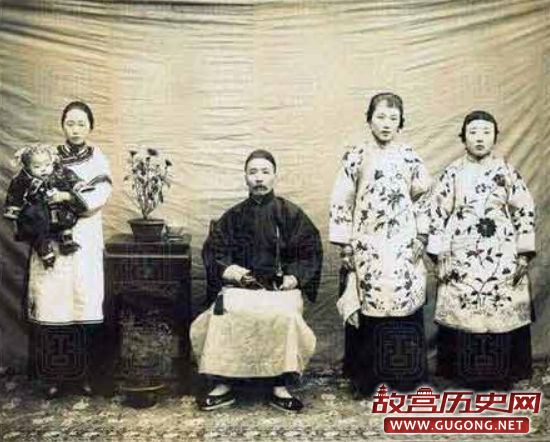 民国时的妻妾制度具体什么样？