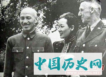 宋美龄一夜风流换来美军30个师？蒋介石提枪捉奸内幕
