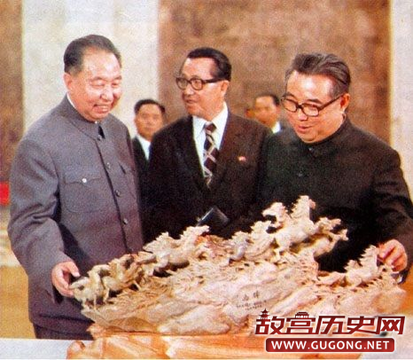 政事揭秘，领导人出访如何送国礼