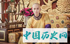 康熙和李易欢、朱慈煊三人感情走向 他为什么无法掌控朝政？