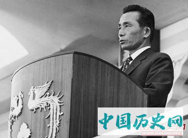 决策出兵越南的韩国总统朴正熙