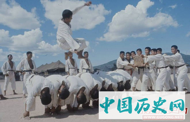 韩国“猛虎部队”在越南的跆拳道训练