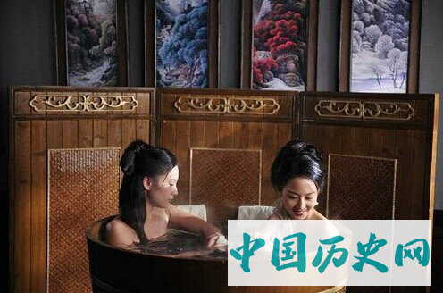 史海奇谈：古代女人一辈子只洗这三次澡