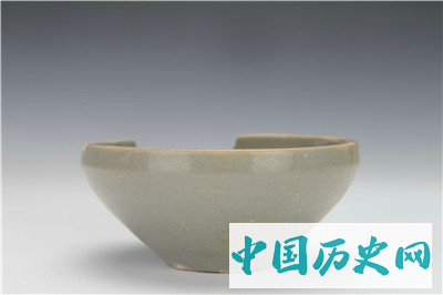 浙江上林湖后司岙窑址出土的唐五代秘色瓷器