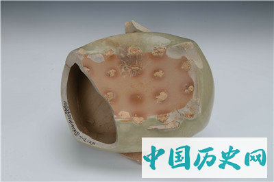 浙江上林湖后司岙窑址出土的唐五代秘色瓷器