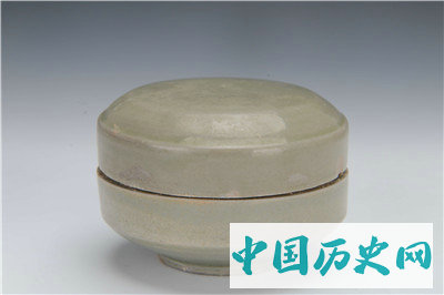 浙江上林湖后司岙窑址出土的唐五代秘色瓷器